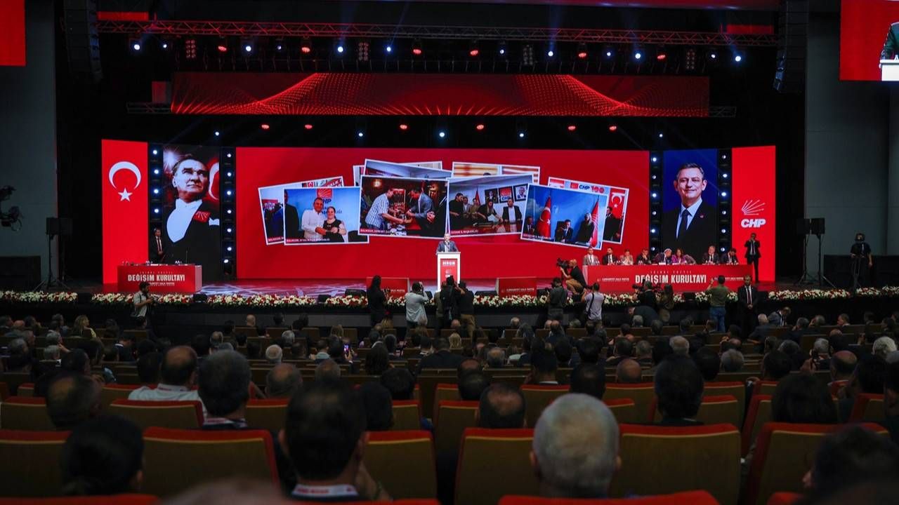 ‘Mutlak Butlan’ davası sonuçlandı! Kurultay iptal edilmeyecek!