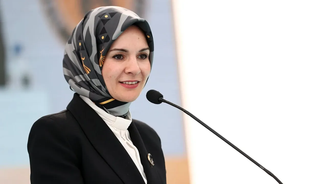 Ekim ayı doğum yardımı ödemeleri annelerin hesaplarına yatırıldı