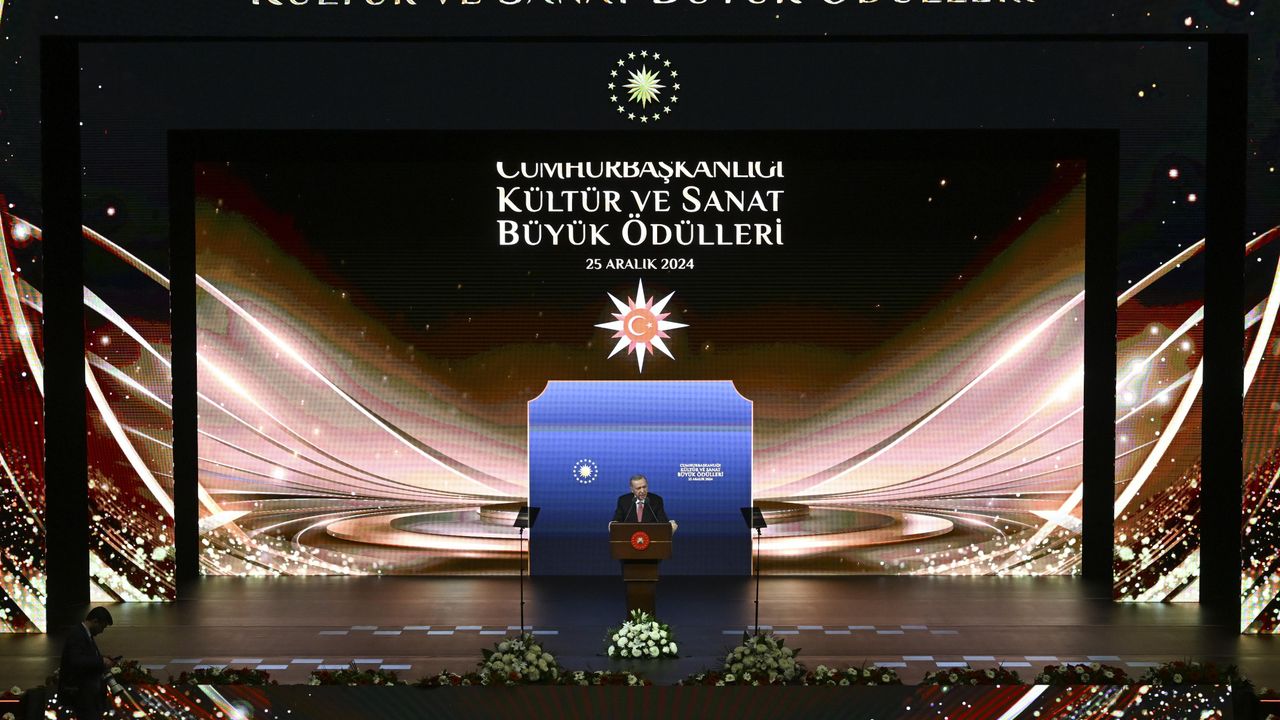 Cumhurbaşkanlığı Kültür ve Sanat Büyük Ödülleri sahiplerini buluyor