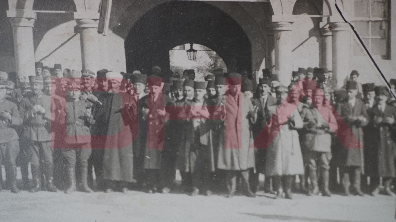 Cumhuriyet'in ilanı duası 102 yıllık karelerde