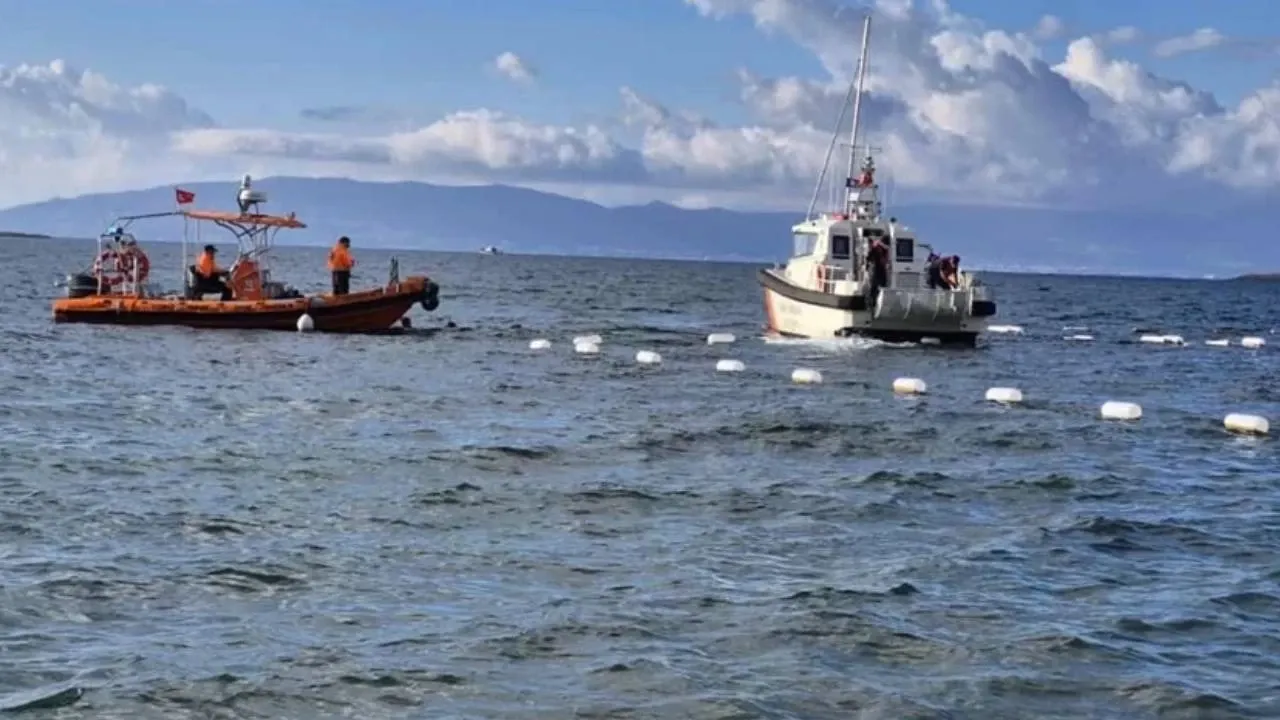 Muğla'da kaçak göçmenleri taşıyan bot battı! Çok sayıda ölü var!