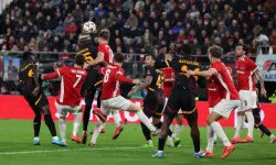 Galatasaray, Alkmaar Deplasmanından 1 Puanla Döndü 1-1