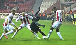 Amedspor, Ümraniyespor'u 2-0 Mağlup Etti