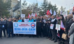 Diyarbakır'da DEM Parti’li Belediyelerde 532 Kişiye İşten Çıkarılma Tebligatı Gönderildi