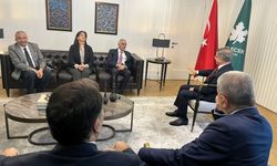 DEM Parti Heyeti, Davutoğlu'nu Ziyaret Etti