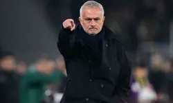 Fenerbahçe'de Üç İsimle Yollar Ayrılıyor: Mourinho'nun Kararı Netleşti