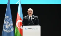 Aliyev, Azerbaycan'ın D-8'e Üyeliğini Onayladı