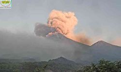 Guatemala'daki Fuego Yanardağı Patladı!