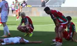 Karşıyaka Kulübü Krizle Boğuşuyor: 10 Futbolcu TFF’ye İhtar Çekti, Personel Maaş Alamıyor