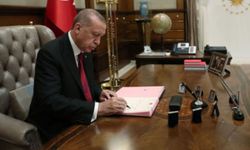 Resmi Gazete'de Yayımlandı: Cumhurbaşkanı Kararıyla Çok Sayıda Kişi Görevden Alındı