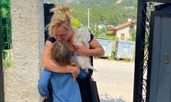 Kızını Babasıyla Görüşe 43 Dakika Geç Götürdüğü İçin Hapis Yatan Anne, Cezaevinden Çıktı