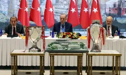 Cumhurbaşkanı Erdoğan'dan Galatasaray Tribünlerine Övgü!