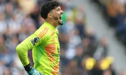 İngilizlerden Altay Bayındır’a Alaycı Paylaşım! “Kaleci Seviniyor mu?” Paylaşımı Sosyal Medyada Olay Oldu