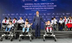 Bakan Kacır: Serebral Palsili Evlatlarımıza, 600 Set Cihaz Hibe Ediyoruz