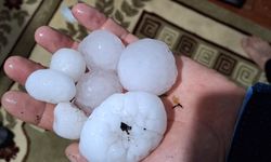Diyarbakır'a Ceviz Büyüklüğünde Dolu Yağdı!