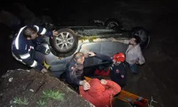 Erzurum’da, Kontrolünü Kaybeden Otomobil Dereye Uçtu; 3 Yaralı