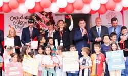 Gülben Ergen, 58’inci Anaokulunu Mattia Ahmet Minguzzi Adına Bayburt’ta Açtı