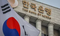 Güney Kore Merkez Bankası'ndan 4. Faiz İndirimi: Siyasi Belirsizlik ve Küresel Baskılar Etkili