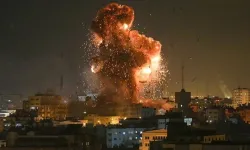 İsrail, Suriye'nin Başkenti Şam'a Saldırı!