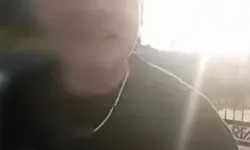 Skuter Sürücüsüyle Motosikletli Arasında Biber Gazlı 'Yol Verme' Kavgası Kamerada