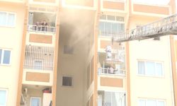 Kırıkkale’de 7 Katlı Apartmanda Çıkan Yangında Mahsur Kalan 10 Kişi Kurtarıldı
