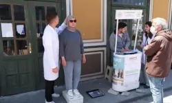 Meydanlarda Kilo Kontrolü Uygulaması Başladı: Demet Akalın'dan Tepki Geldi