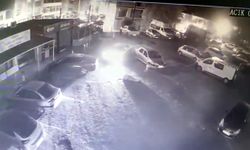 Otoparkta Yere Düştü, Üzerinden Otomobil Geçip Öldü