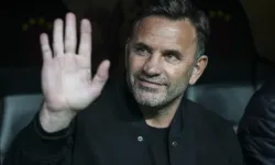 Galatasaray Teknik Direktörü Okan Buruk’tan Şampiyonluk Mesajı: “Camia ile Gurur Duyuyorum”