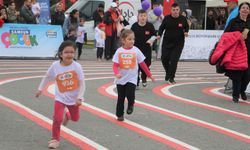 Samsun’da ‘Çocuk Maratonu ve Festivali’ Düzenlendi