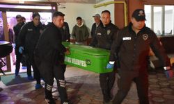 Evde Boğazları Kesilerek Öldürülen 2 Kardeşin Babası, 5 Yıldır Kayıpmış