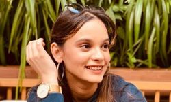 Genç Oyuncu Serra Pirinç Paris'te Öyle Bir Paylaşım Yaptı Ki! Sosyal Medya Ayağa Kalktı