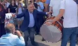 Sezgin Tanrıkulu’nun Halay Görüntüleri Gündem Oldu: “Yeni Bir Dönem Başlıyor”