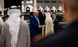 Trump, BAE'nin ABD'ye On Yılda 1,4 Trilyon Dolar Yatırım Yapacağını Açıkladı
