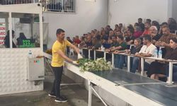 Yalova'da Çiçek Mezadında 'Anneler Günü' Yoğunluğu