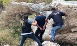 17 Yıl Hapisle Aranan Hükümlü Mağarada Yakalandı