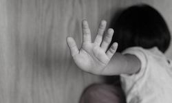 Okul Gezisinde Öğrenciye Tacizle Suçlanan Öğretmen Görevden Alındı