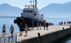 İngiliz Turistler Kruvaziyerle Geldi