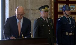 ABD Büyükelçisi Tom Barrack'tan Anıtkabir'e Ziyaret