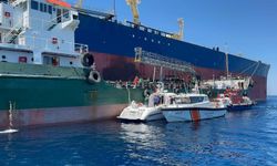 Çanakkale'de Denizi Kirleten Gemiye 8 Milyon Lira Ceza