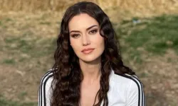 Fahriye Evcen Makyajsız Haliyle Sosyal Medyayı Salladı