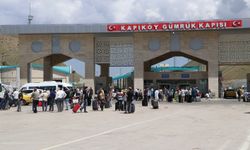 İranlılar, Sınır Kapılarında Yoğunluk Oluşturdu