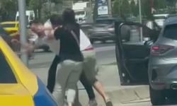 Ataşehir’de Sürücülerin Yumruklu Kavgası