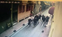 Taksim'deki Hesap Tartışmasında 3 Arkadaşı Beyzbol Sopasıyla Dövüp Gasbettiler