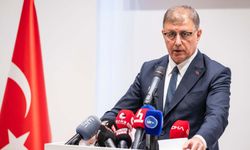 İzmir Büyükşehir Belediyesi, Bin 30 Kişiyi İşten Çıkarıyor