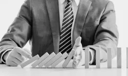 Küresel Şirket İflasları 12 Yılın Zirvesinde: Türkiye’de Artış %23