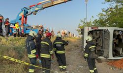 Konya'da Yolcu Otobüsü Devrildi: 1 Ölü, 10'u Ağır 26 Yaralı
