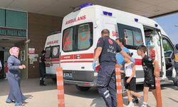 Kumbarasını Açmak İstediği Bıçak Elinden Kayınca Dilinden Yaralandı