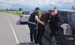 Sakarya'da Kaçak Silah Operasyonu; 100 Tabanca Ele Geçirildi