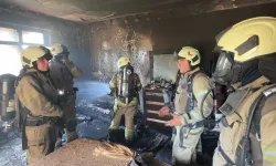 Avcılar'da Prizde Unutulan Ütü Nedeniyle Yangın Çıktı