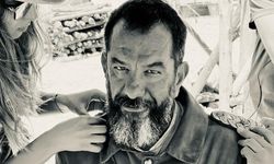 53 Yaşındaki Usta Oyuncu Emre Alp Törün, Hayatını Kaybetti